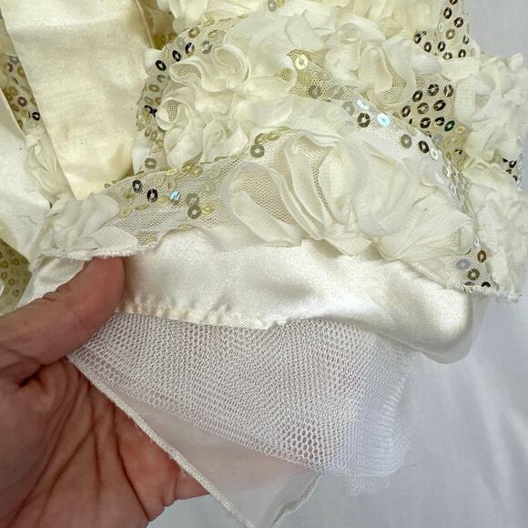 AMERICAN PRINCESS GIRL'S DRESS SIZE 3T IVORY GOLD SEQUIN RIBBON FLORAL - Picture 4 of 9